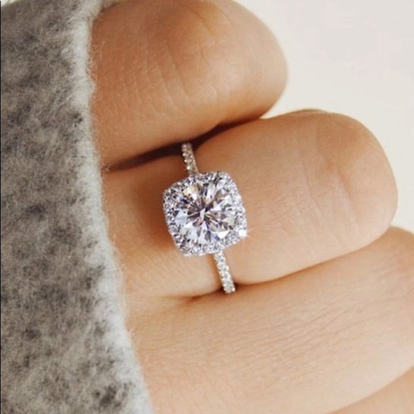 New Sterling‎ Silver Cubic Zirconia Ring Gift Present 7 8 9 10 - Picture 1 of 6